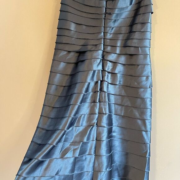 BCBGMaxAzria Blue Grey Woven Embellished Halter Dress | SZ 4 - Picture 5 of 16